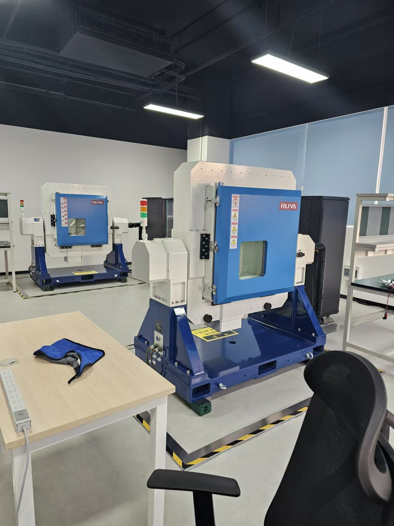 慣性導航系統(tǒng)(INS)測試生產(chǎn)線